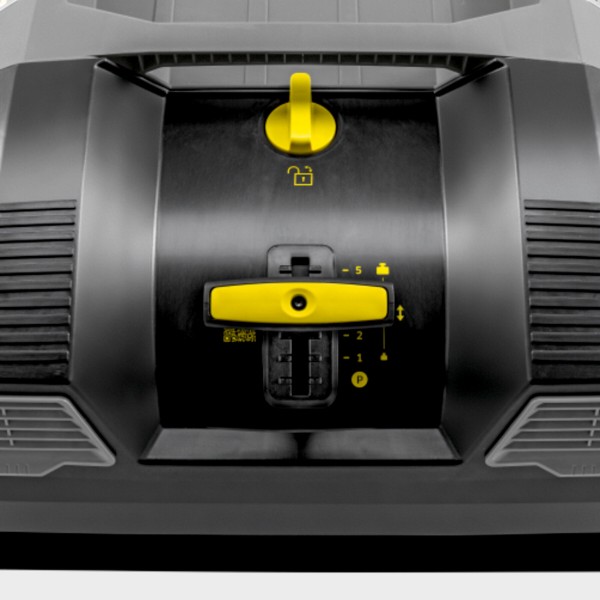 Фото - Підмітальна машина Karcher KM 70/20 C 2SB (1.517-131.0)